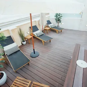  Apartment One&lux Byron Spain
