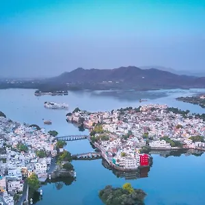 oolala-your-lake-house-in-the-center-of-udaipur.udaipurhotels.org/
