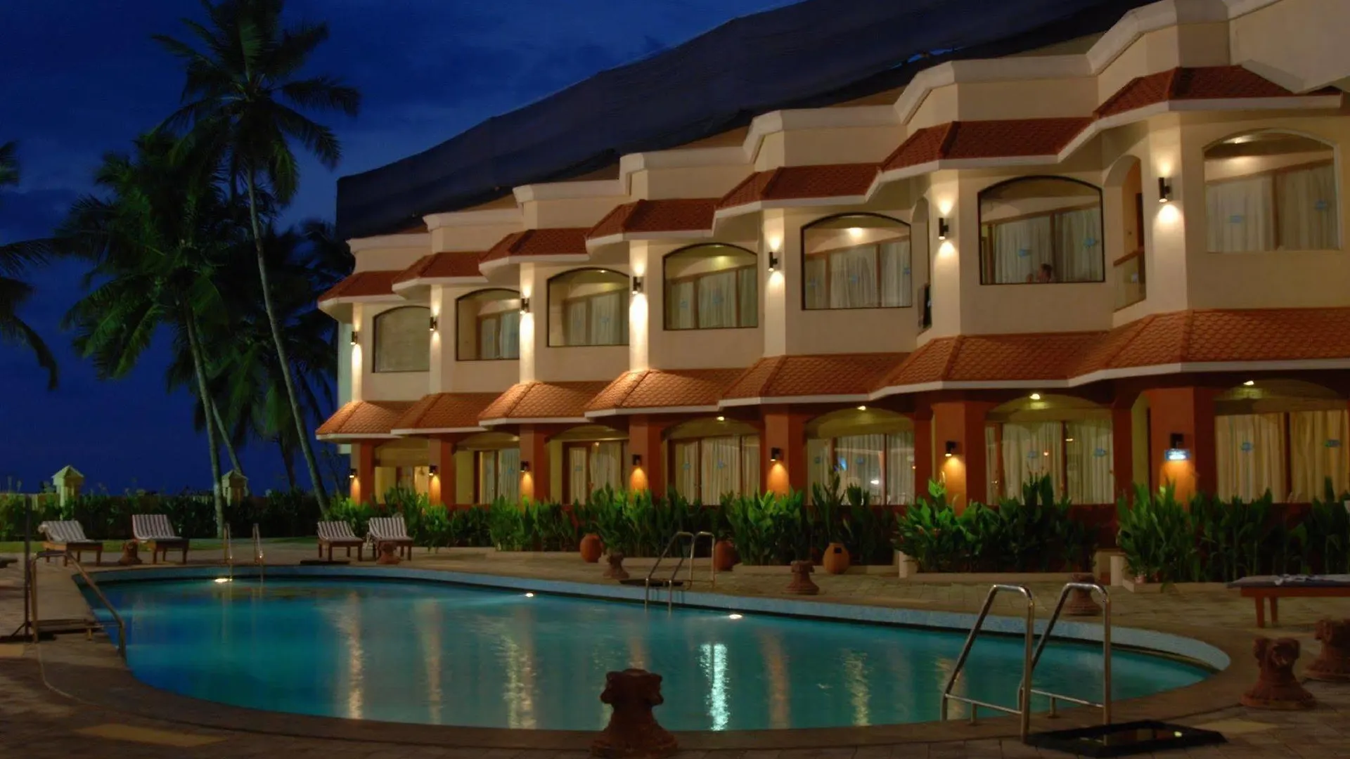 Uday Samudra Leisure Beach Hotel & Spa Kovalam 5*,